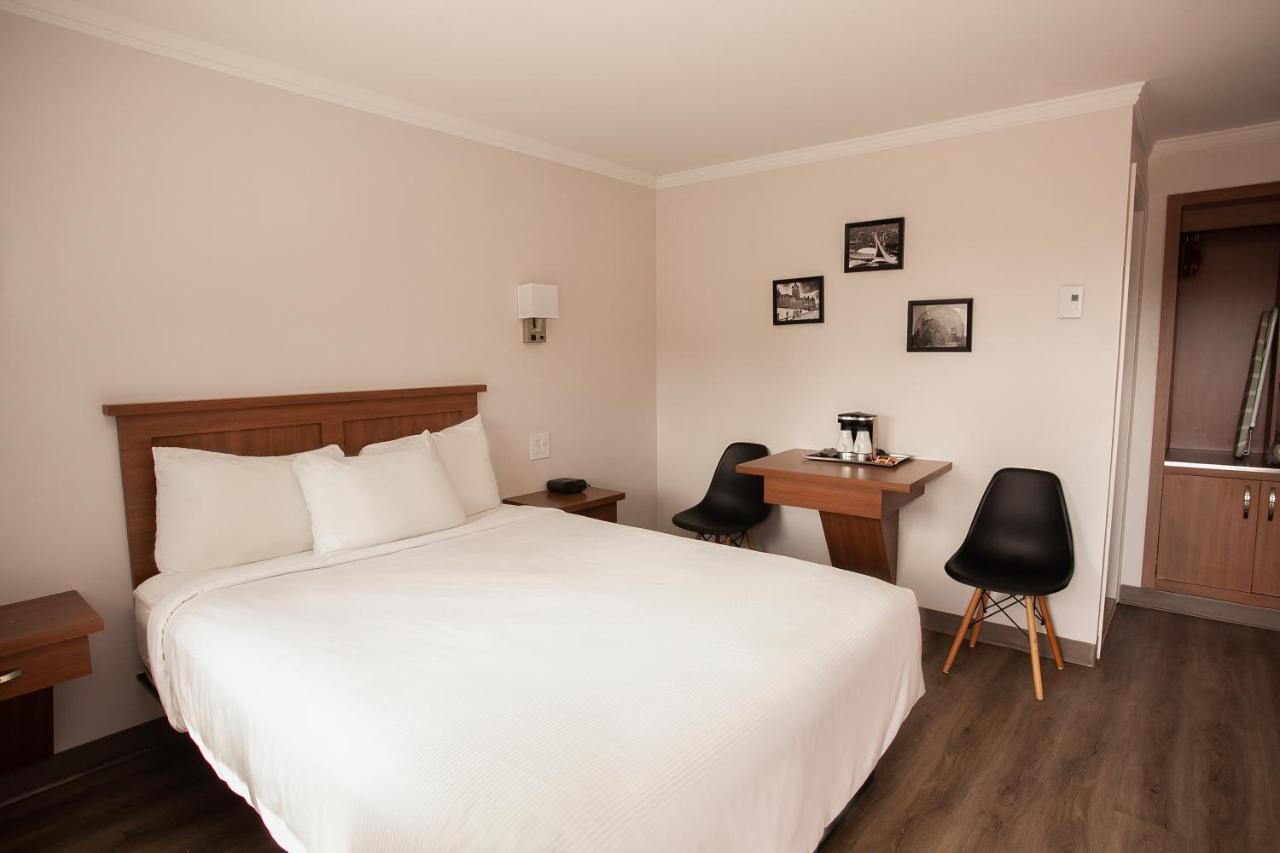 Motel Newstar Laval Zewnętrze zdjęcie
